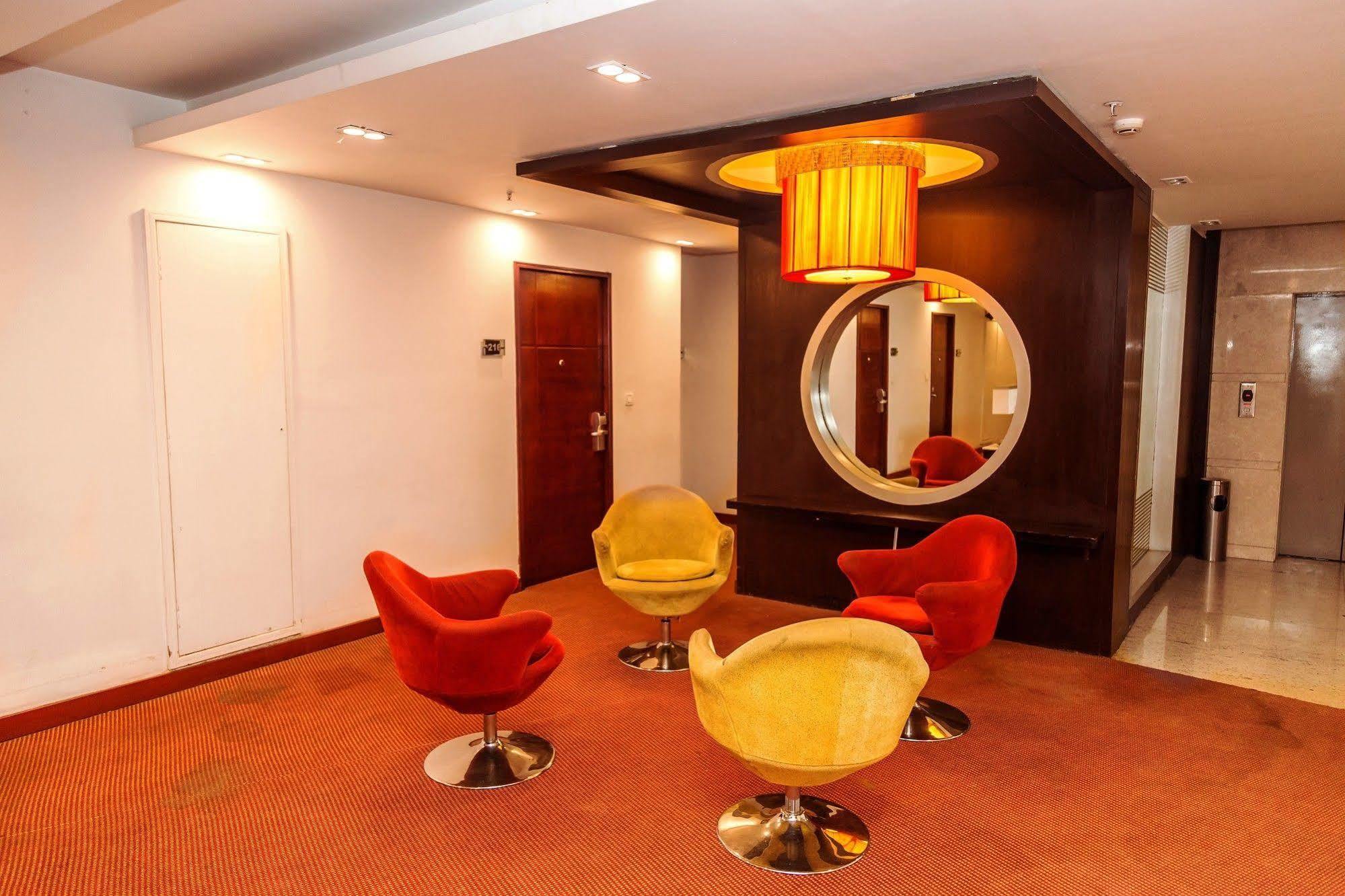 Lotus Park Hotel Bangalore Exterior photo
